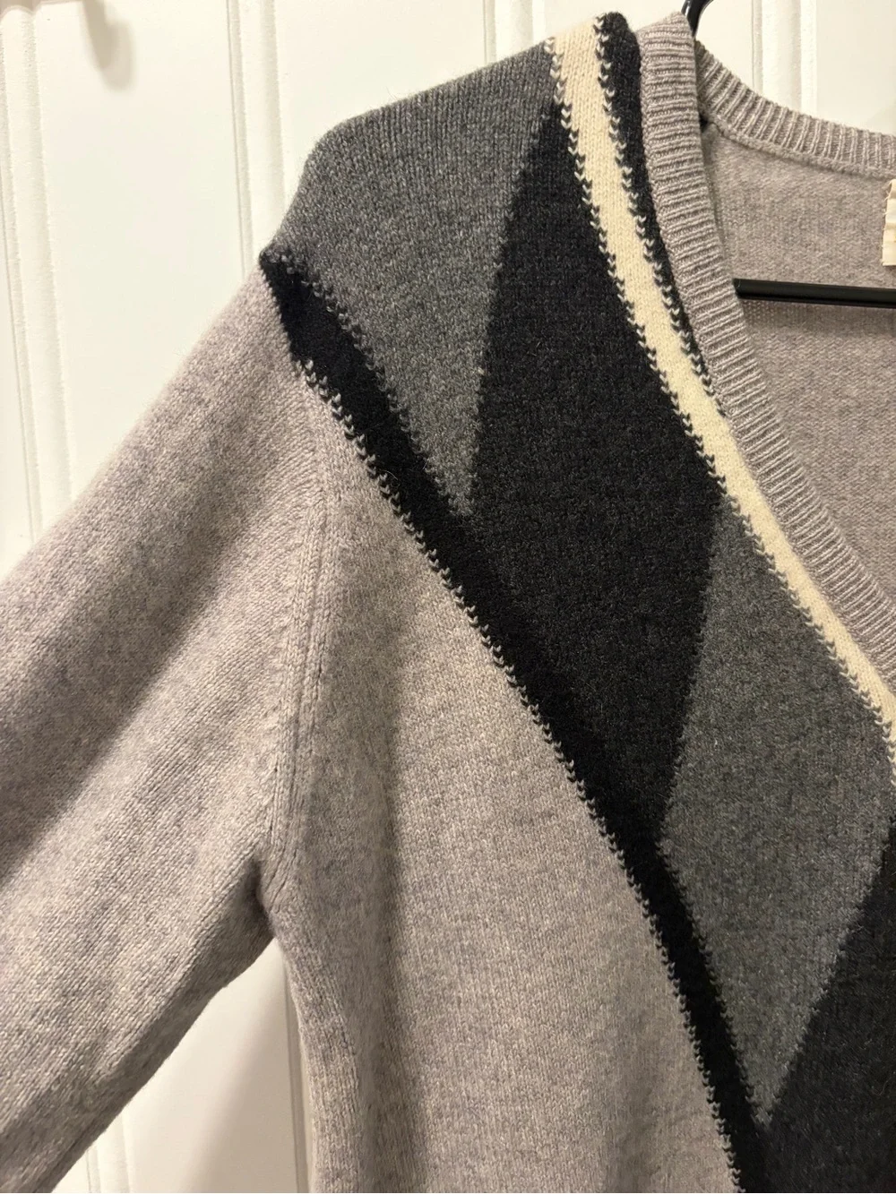 Vintage Scottish Cashmere Geometric V Neck Sweater Gray Black Made in Scotland